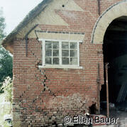 Fundamentfreilegung – die erste Ecke ist angelegt